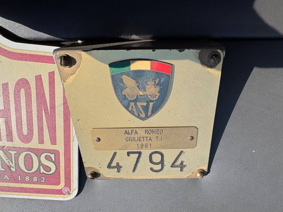 Image 21/25 of Alfa Romeo Giulietta TI (1961)