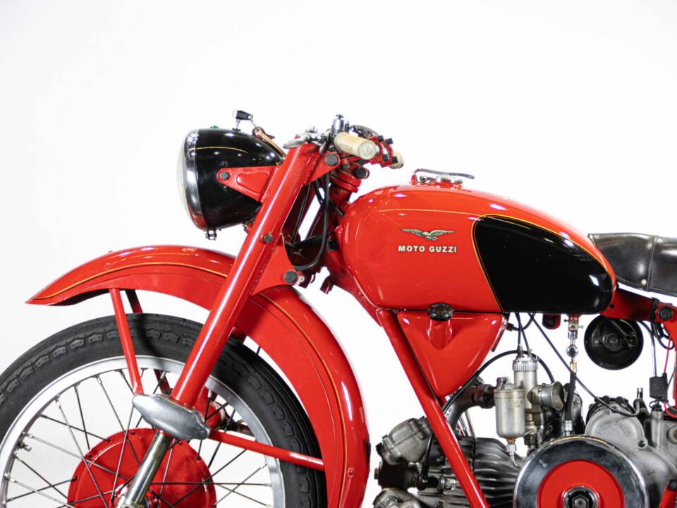 Bild 27/50 von Moto Guzzi Airone Sport (1954)