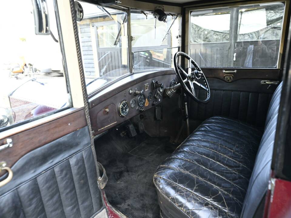 Image 24/50 of Rolls-Royce 20 HP Doctors Coupe (1927)