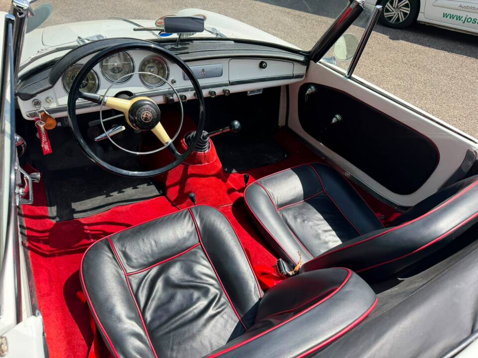 Afbeelding 12/13 van Alfa Romeo Giulietta Spider (1961)