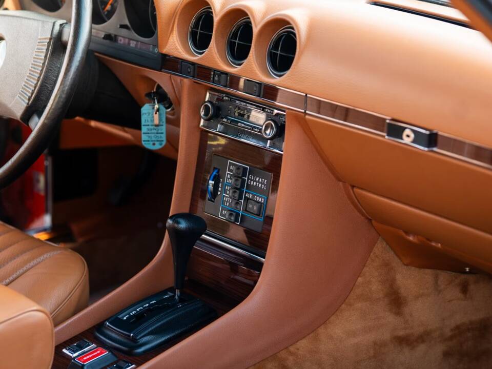Afbeelding 14/24 van Mercedes-Benz 450 SL (1979)