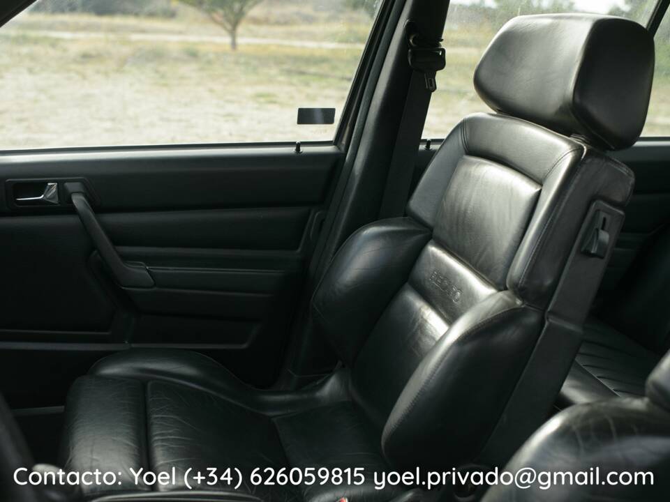 Image 21/41 of Mercedes-Benz 190 E 2.6 (1987)