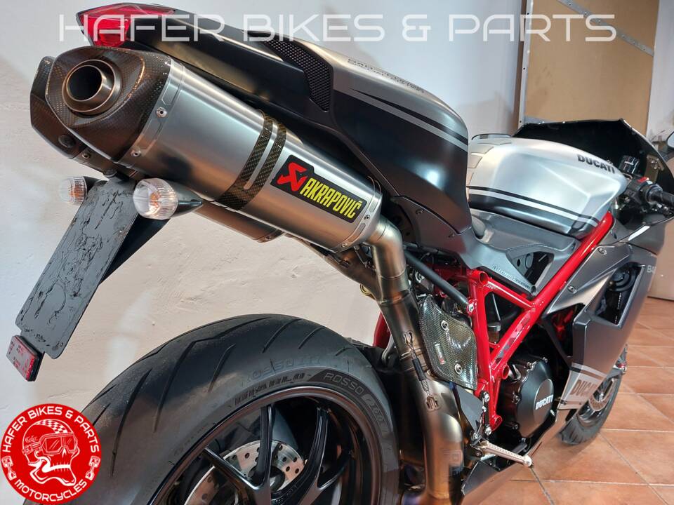 Imagen 26/55 de Ducati DUMMY (2010)