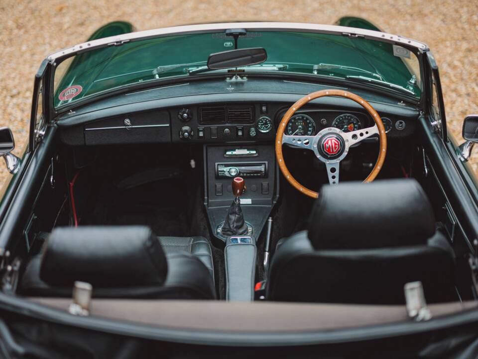 Bild 5/8 von MG MGB (1972)