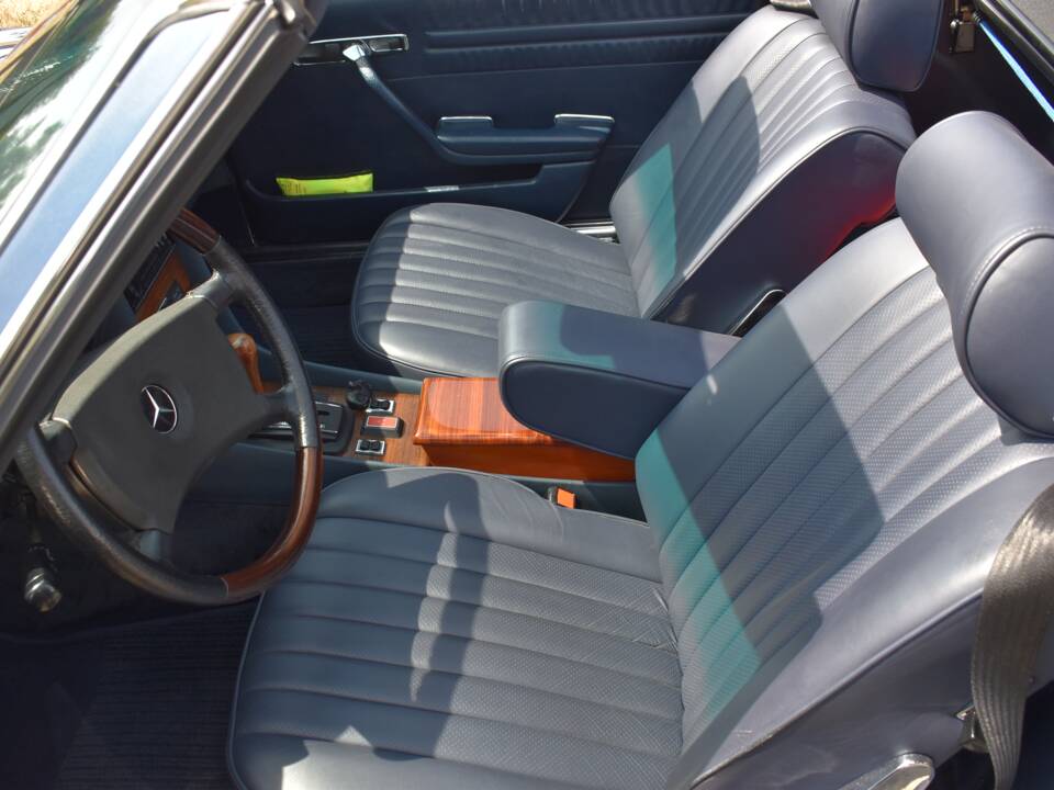 Image 14/25 de Mercedes-Benz 450 SL (1980)