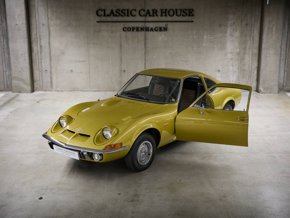 Immagine 81/89 di Opel GT 1900 (1972)