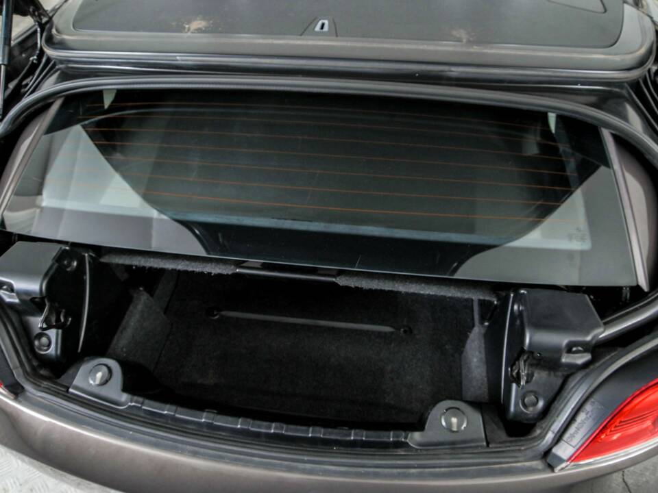 Image 47/50 of BMW Z4 sDrive23i (2011)