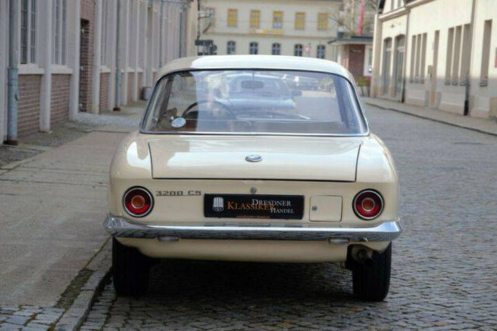 Image 5/18 of BMW 3200 CS (1964)