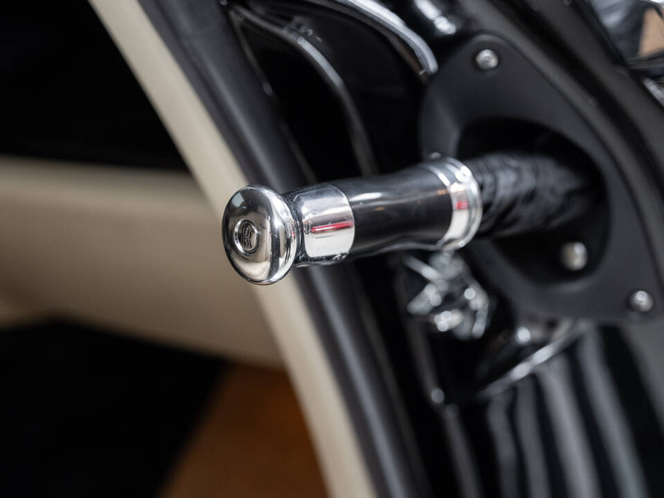 Image 9/36 of Rolls-Royce Phantom DHC (2008)