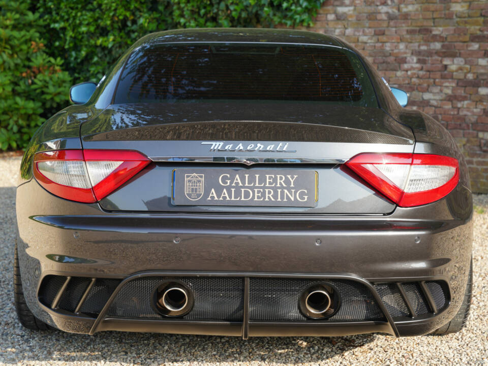 Afbeelding 6/50 van Maserati GranTurismo MC Stradale (2011)