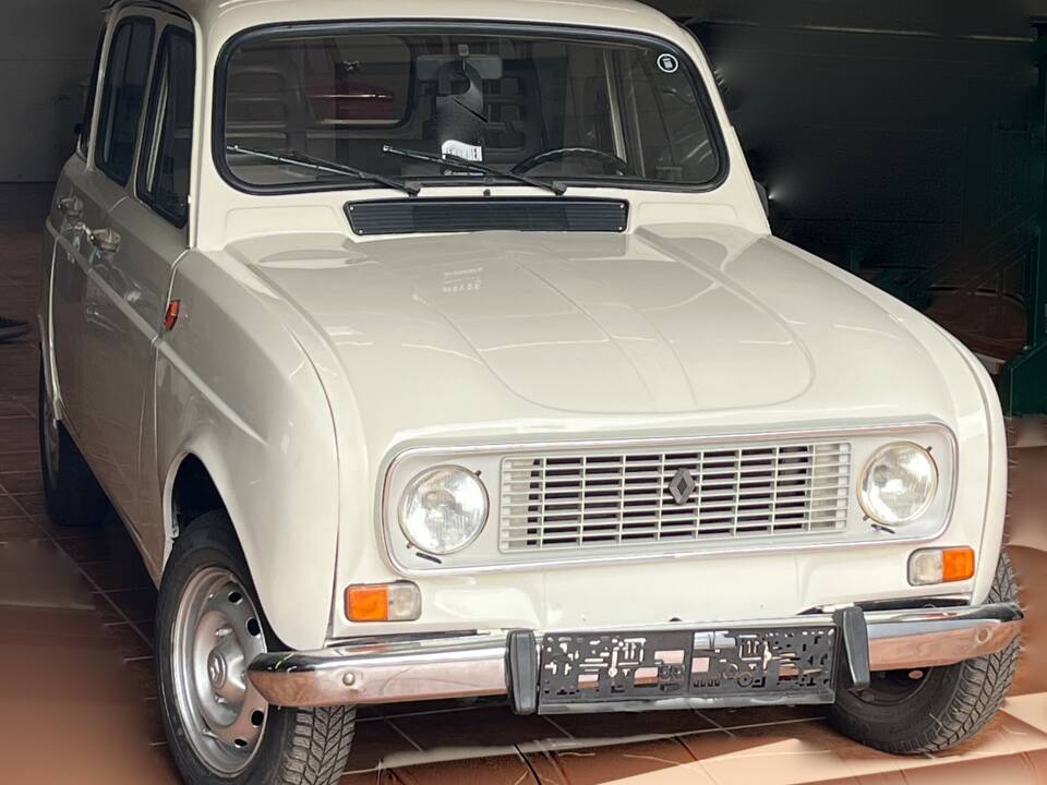 Immagine 41/54 di Renault R 4 TL (1987)