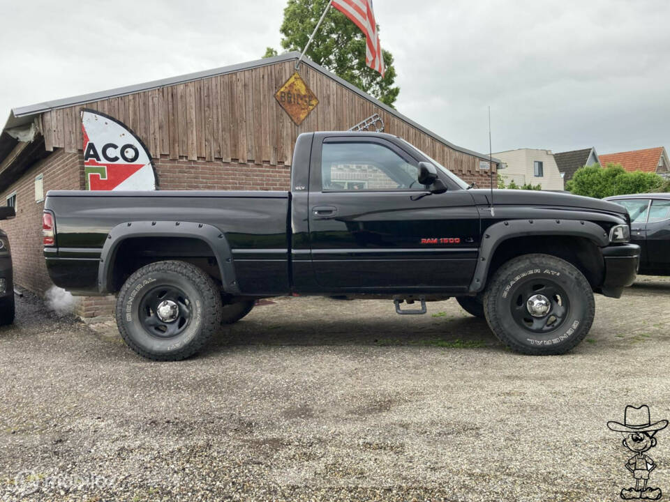 Image 7/47 of Dodge Ram 1500 (1994)