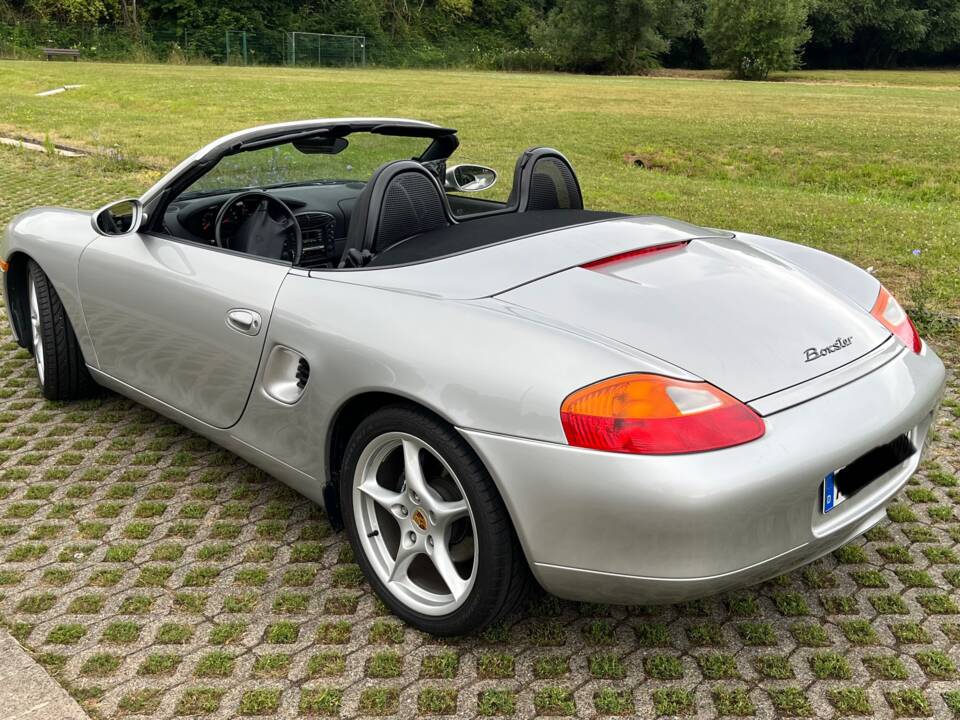 Image 11/49 of Porsche Boxster (1998)