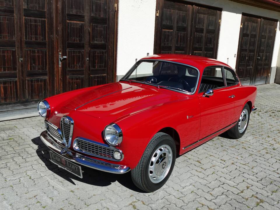 Immagine 1/54 di Alfa Romeo Giulia 1600 Sprint (1963)