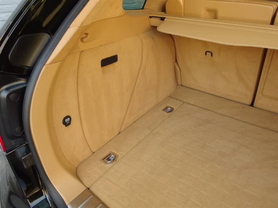 Image 83/98 of Porsche Cayenne GTS (2008)
