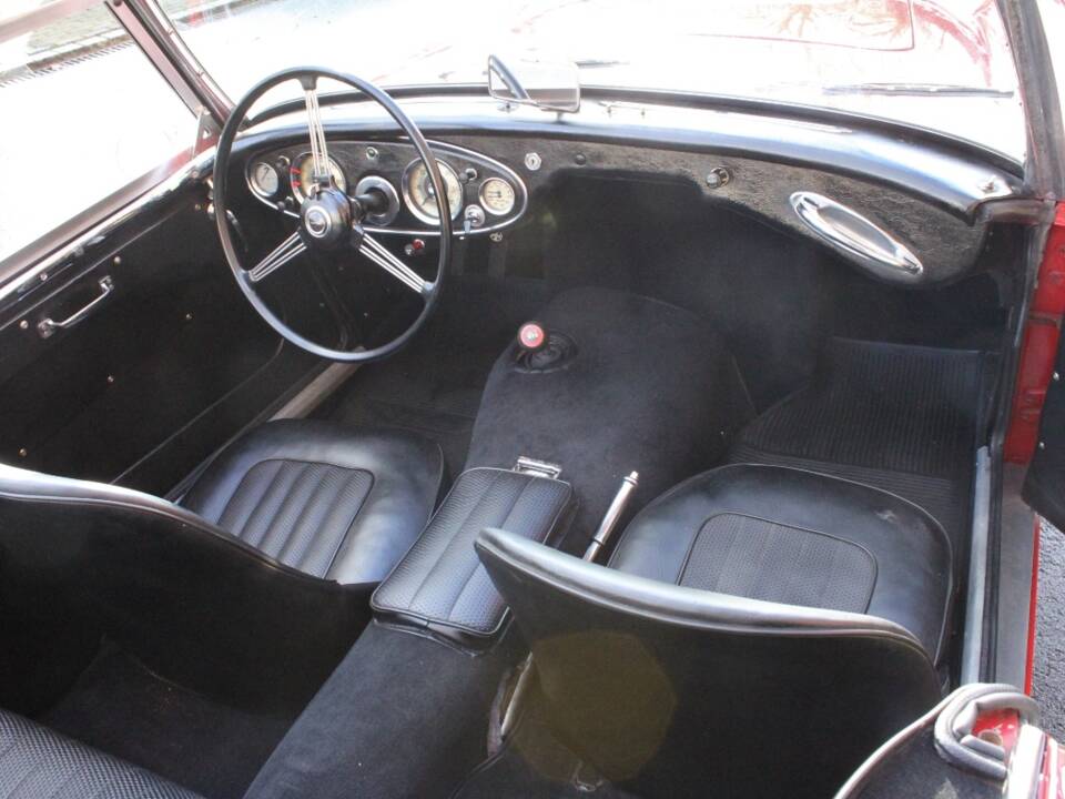 Image 14/21 of Austin-Healey 100/6 (BN4) (1959)