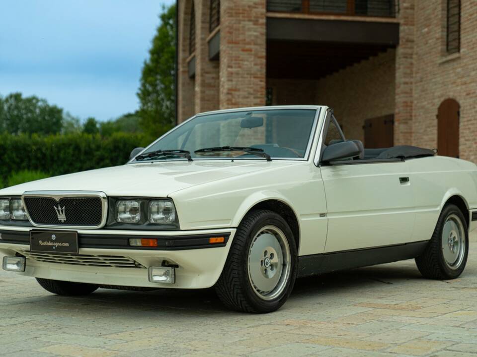 Immagine 3/50 di Maserati Biturbo Spyder i (1989)