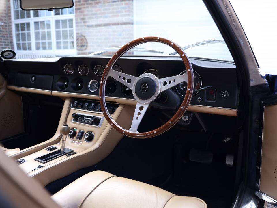 Image 13/50 de Jensen Interceptor MK III (1972)
