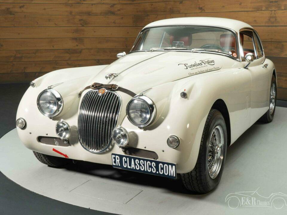 Image 6/19 of Jaguar XK 150 3.8 SE FHC (1960)