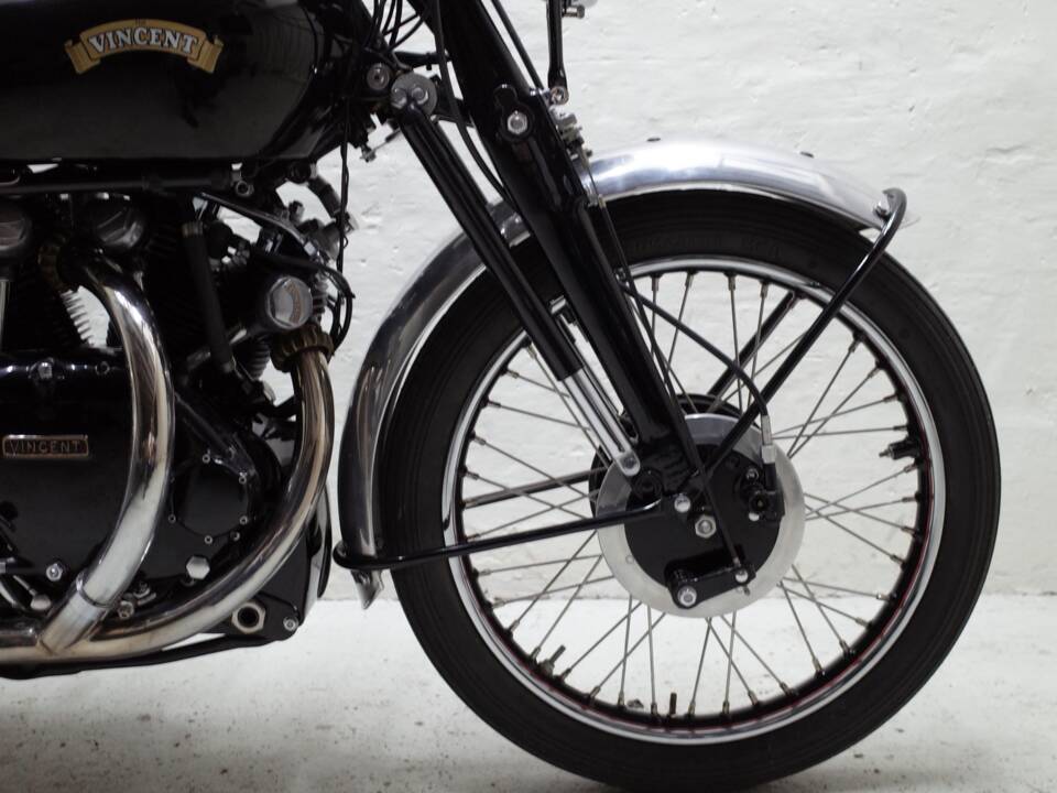 Immagine 8/36 di Vincent Black Shadow C (1951)