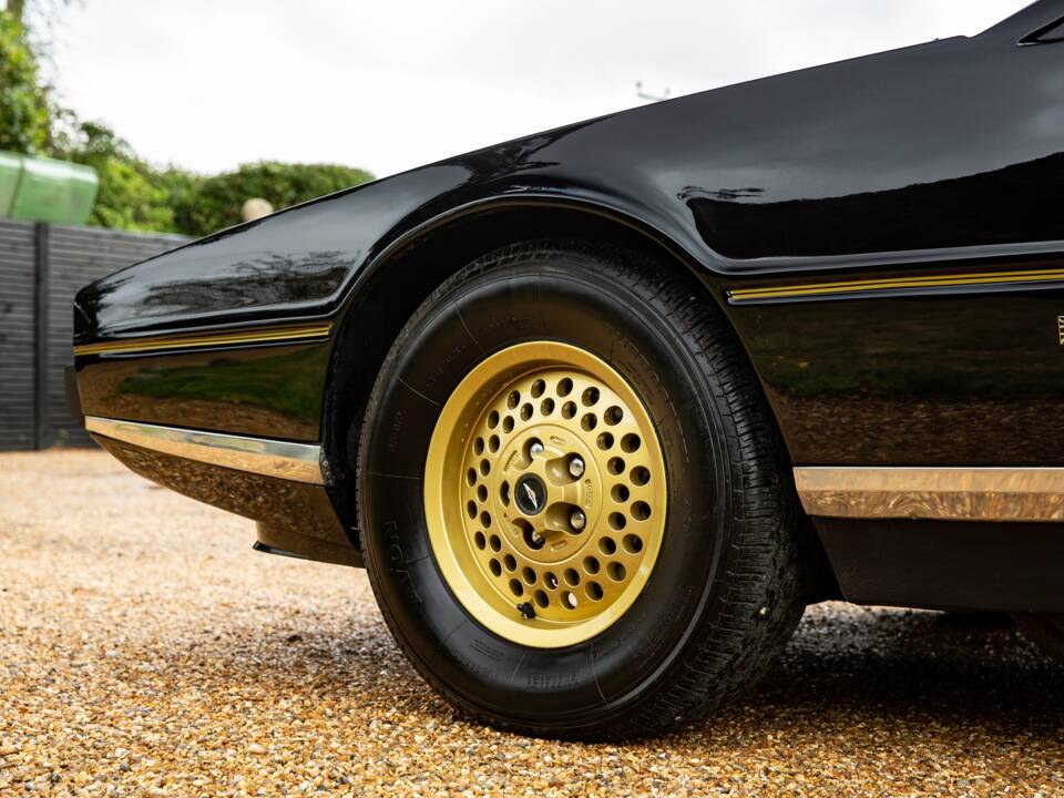 Image 19/43 of Aston Martin Lagonda (1979)