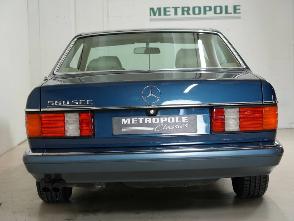 Image 14/41 of Mercedes-Benz 560 SEC (1990)