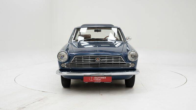 Image 9/15 of FIAT 2300 S Coupe (1967)
