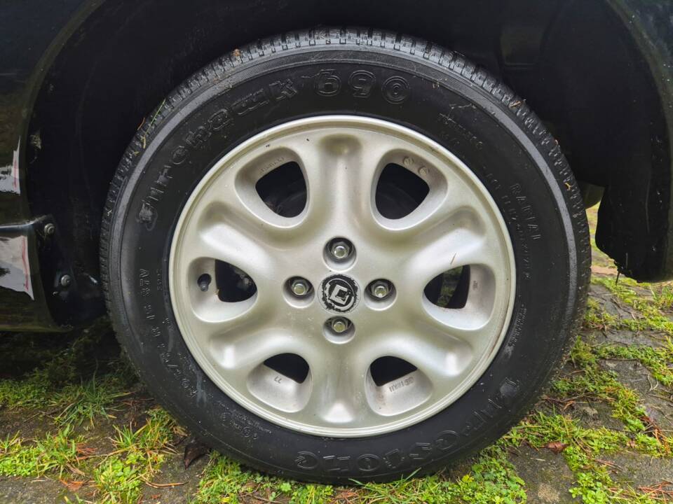 Immagine 28/33 di Mazda MX-3 1.8 (1991)