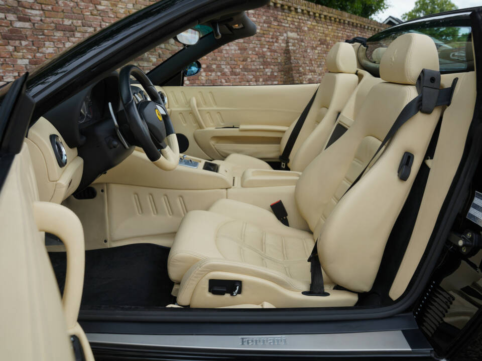 Image 32/50 of Ferrari F430 Spider (2006)