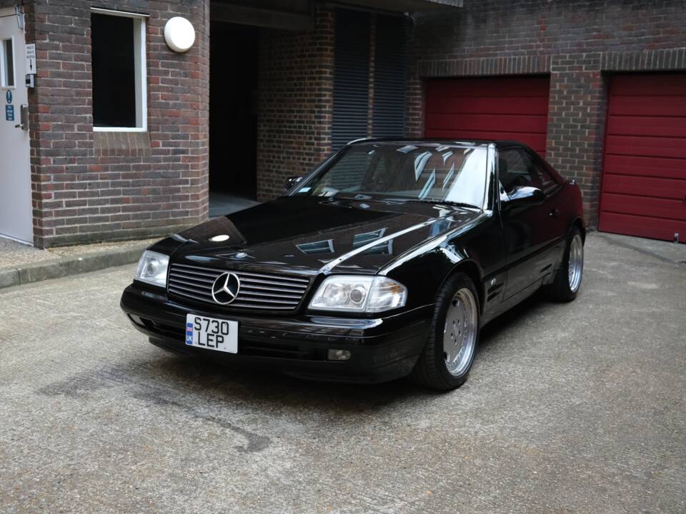 Image 4/100 of Mercedes-Benz SL 600 (1998)