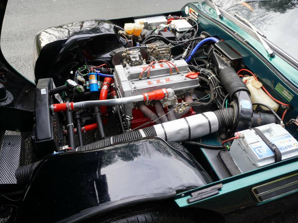 Image 15/17 of TVR Vixen Series 3 (1971)