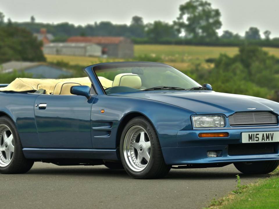 Imagen 1/50 de Aston Martin Virage Volante (1995)