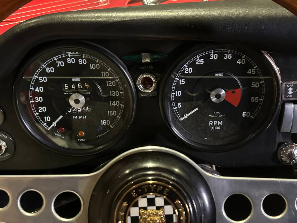 Afbeelding 46/95 van Jaguar XK-E (1970)