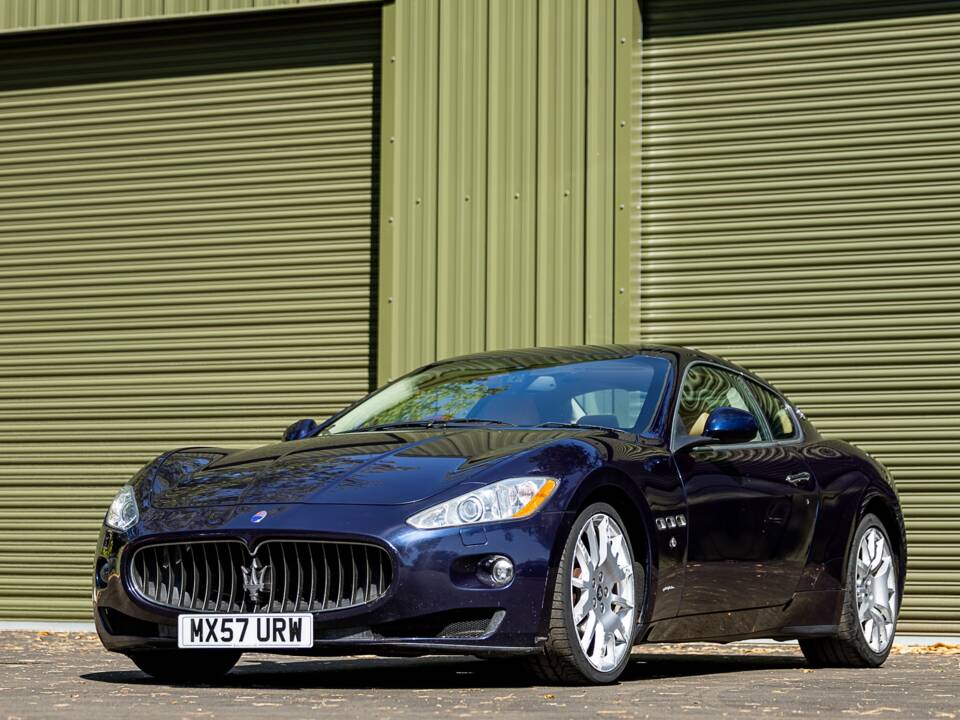 Immagine 15/31 di Maserati GranTurismo 4.2 (2008)