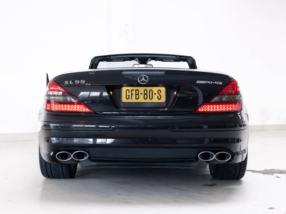 Imagen 6/43 de Mercedes-Benz SL 55 AMG (2007)