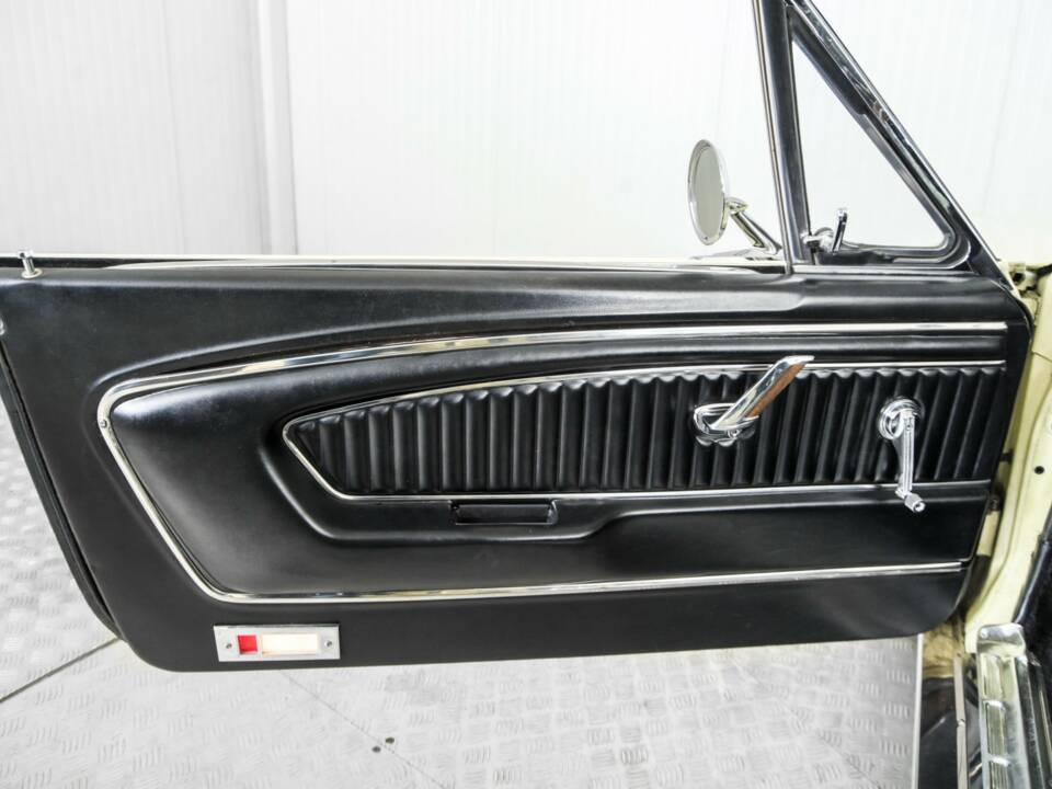 Immagine 41/50 di Ford Mustang 289 (1965)