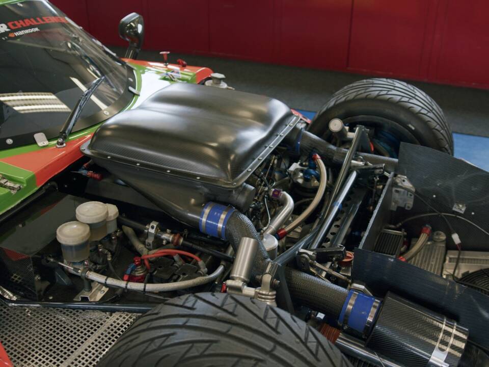 Image 12/16 of Marcos Mantara LM600 EVO (2000)
