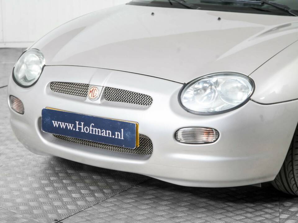 Immagine 19/50 di MG F 1.8i VVC (2000)