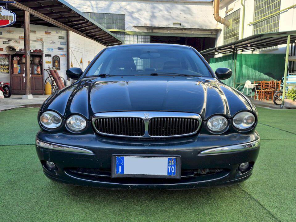 Imagen 7/45 de Jaguar X-Type 2.5 V6 (2002)