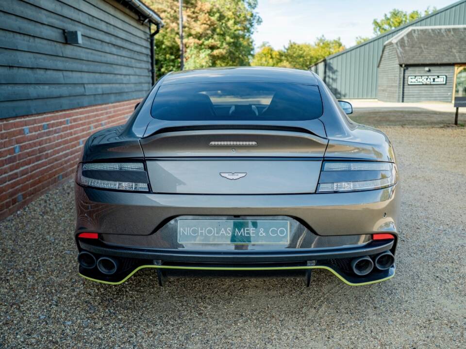 Imagen 11/52 de Aston Martin Rapide AMR (2020)