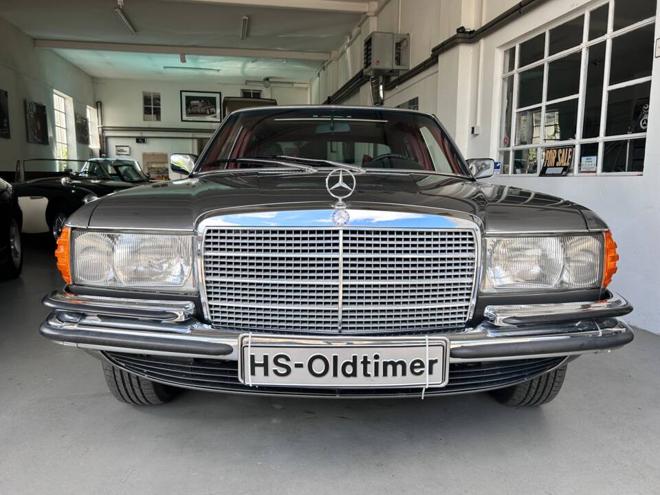 Imagen 1/22 de Mercedes-Benz 450 SEL (1975)