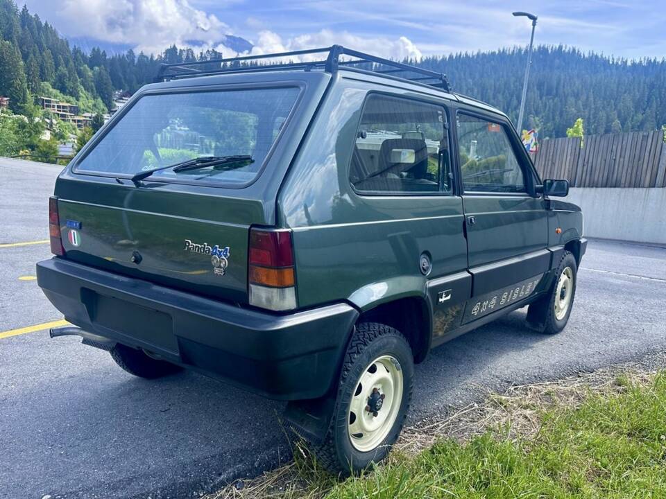 Image 7/8 of FIAT Panda 4x4 1,0 (1990)