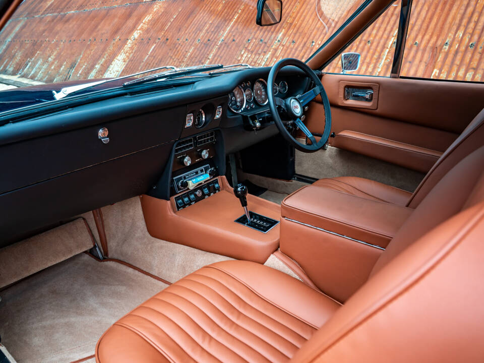 Bild 26/36 von Aston Martin DBS V8 (1971)