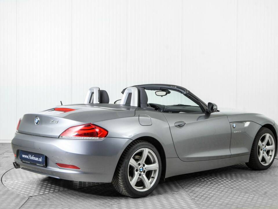 Image 2/50 of BMW Z4 sDrive23i (2010)
