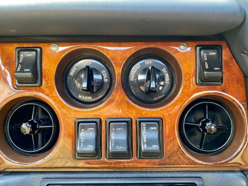 Imagen 35/42 de Bristol 411 Mk. V (1975)