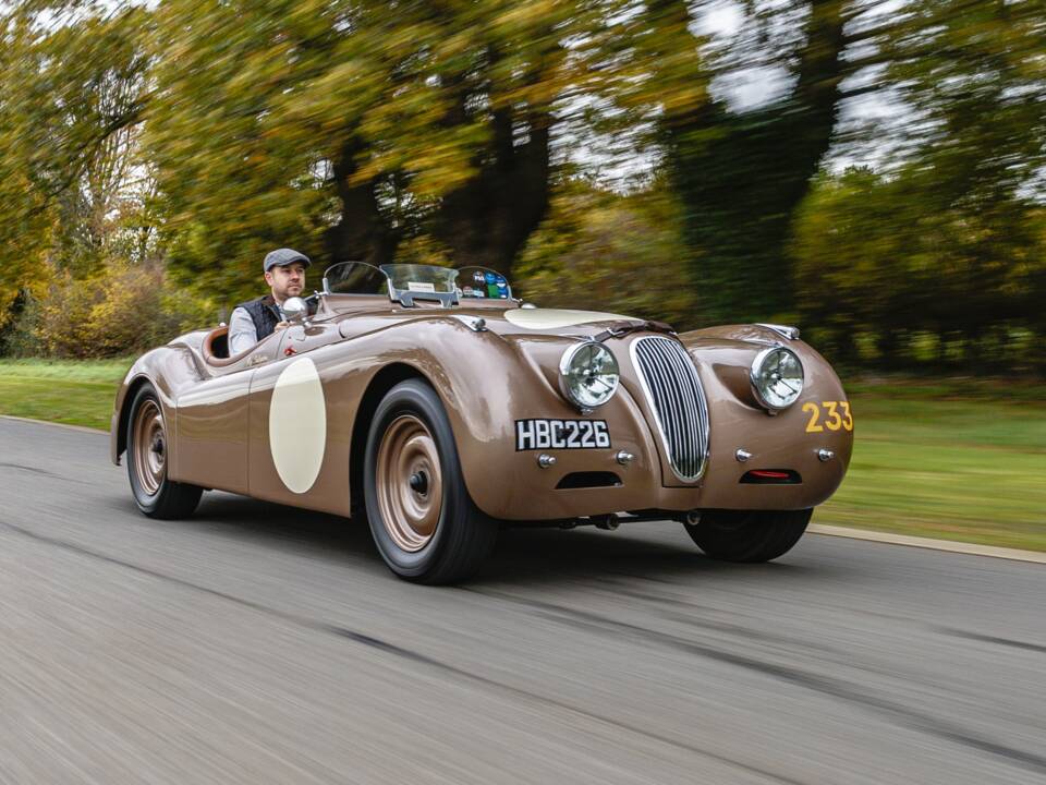 Image 1/50 of Jaguar XK 120 OTS (1950)