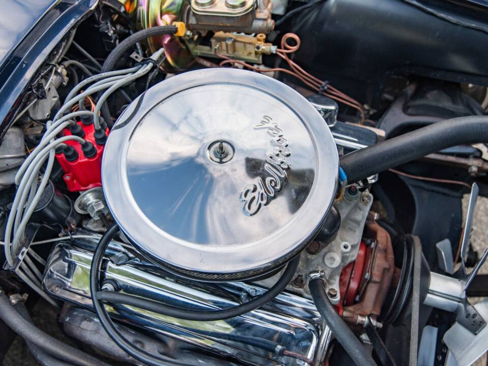 Image 16/18 of Chevrolet Corvette Sting Ray (1964)