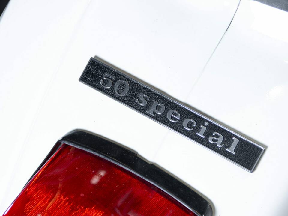 Imagen 42/50 de Piaggio Vespa 50 N Special (1979)