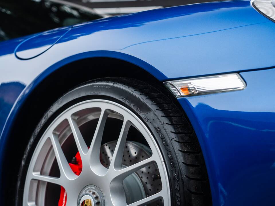 Bild 48/51 von Porsche 911 Carrera 4 GTS (2011)