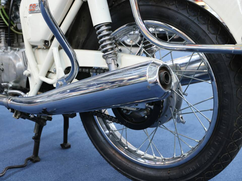 Image 19/40 of Honda CB 360 G (1974)